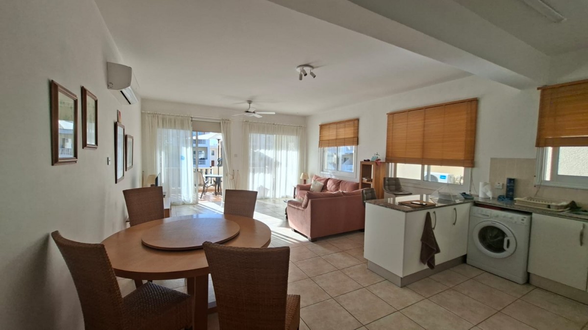 Apartment For Rent  in  Kato Paphos - Universal
