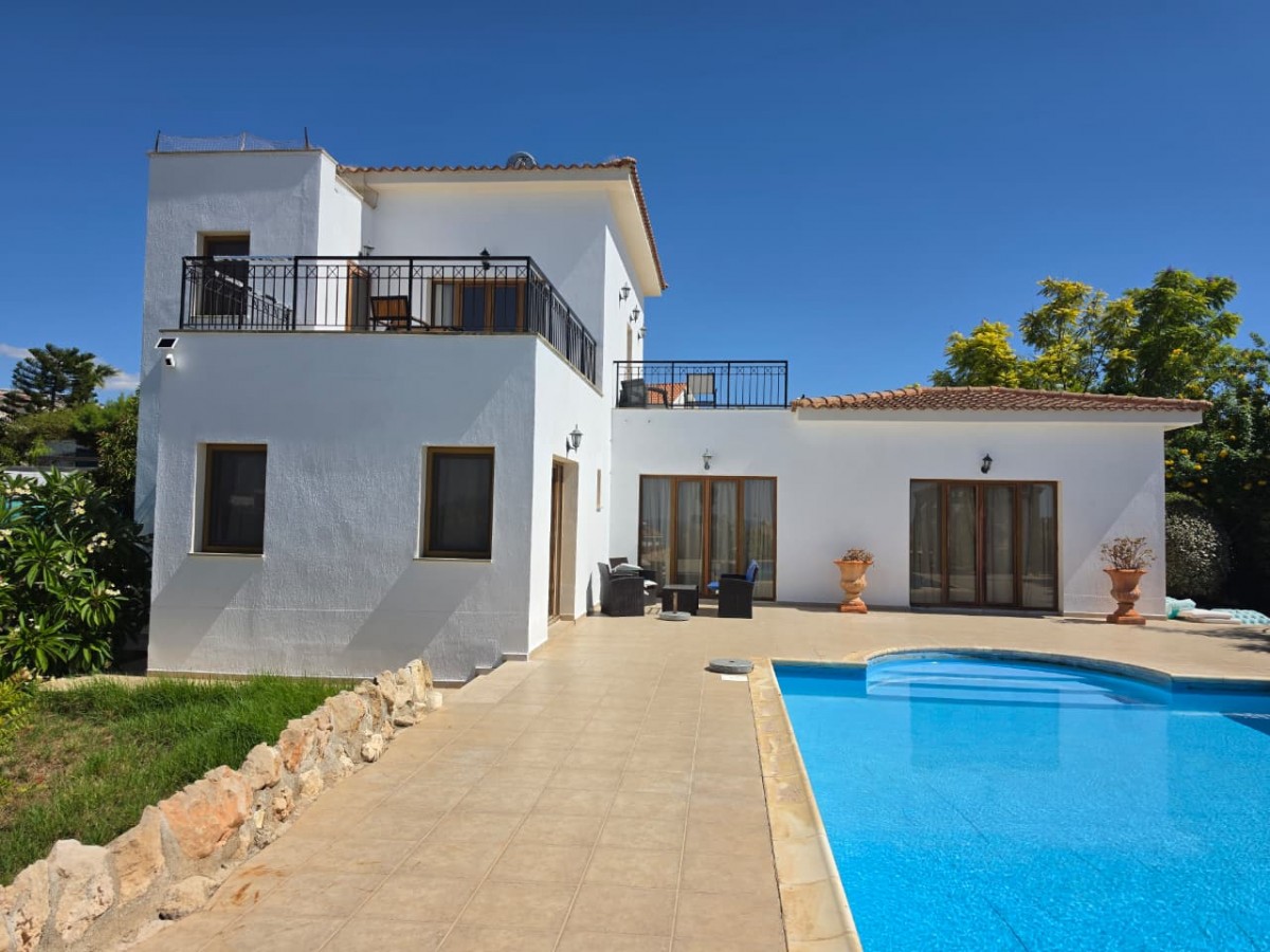 Detached Villa For Sale  in  Select Location