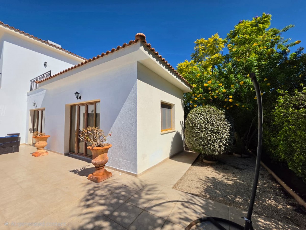 Detached Villa For Sale  in  Select Location