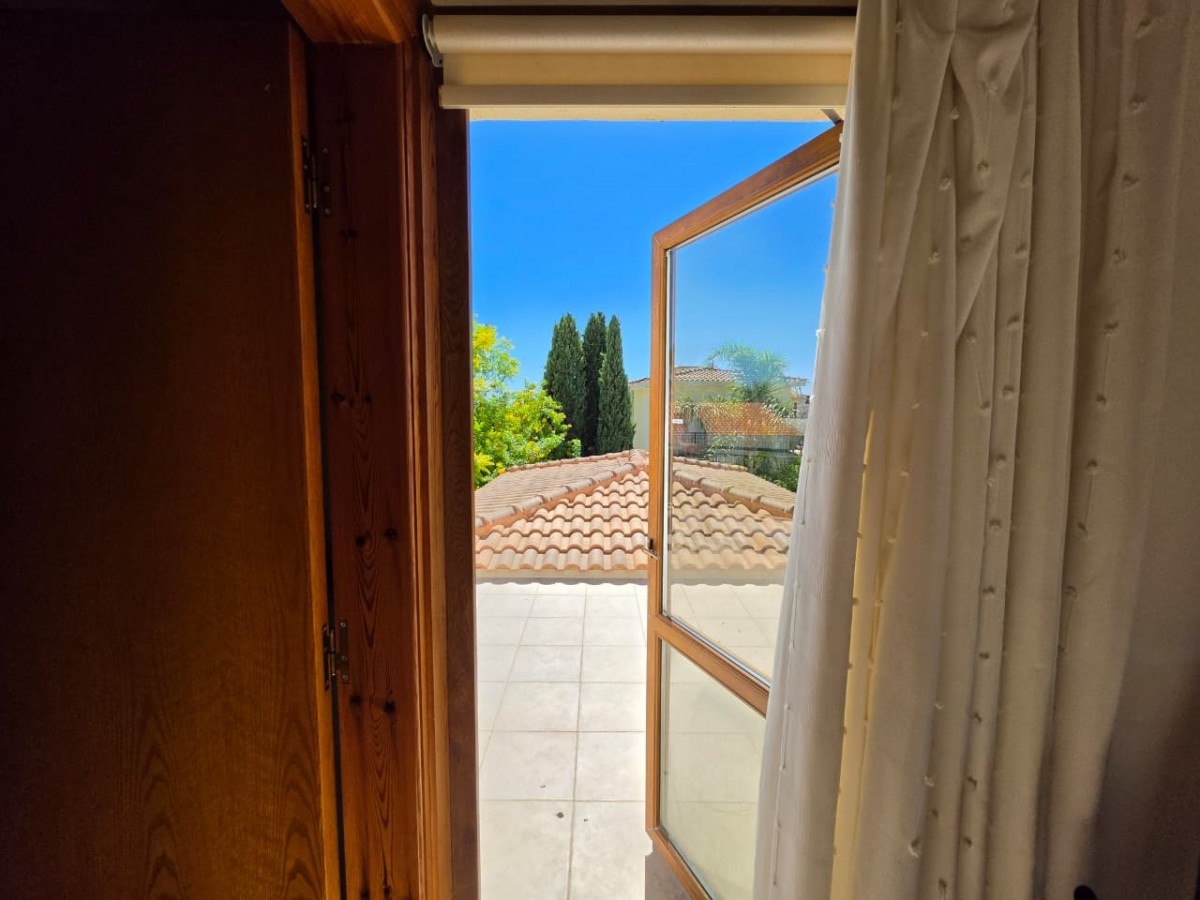 Detached Villa For Sale  in  Select Location