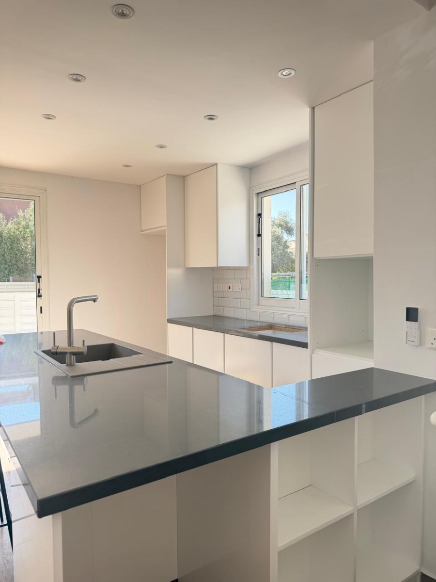 Ground Floor Apartment For Sale  in  Kato Paphos - Universal