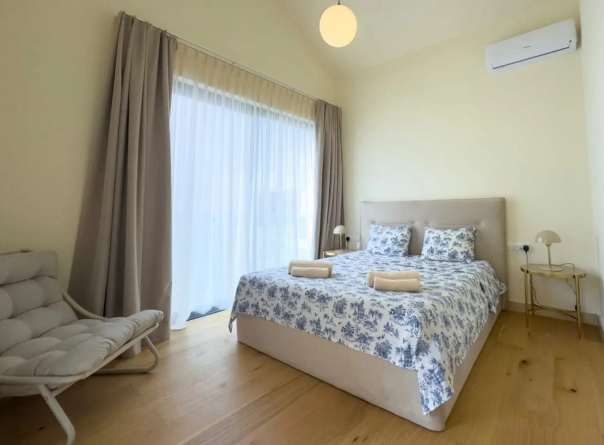 Detached Villa For Rent  in  Emba