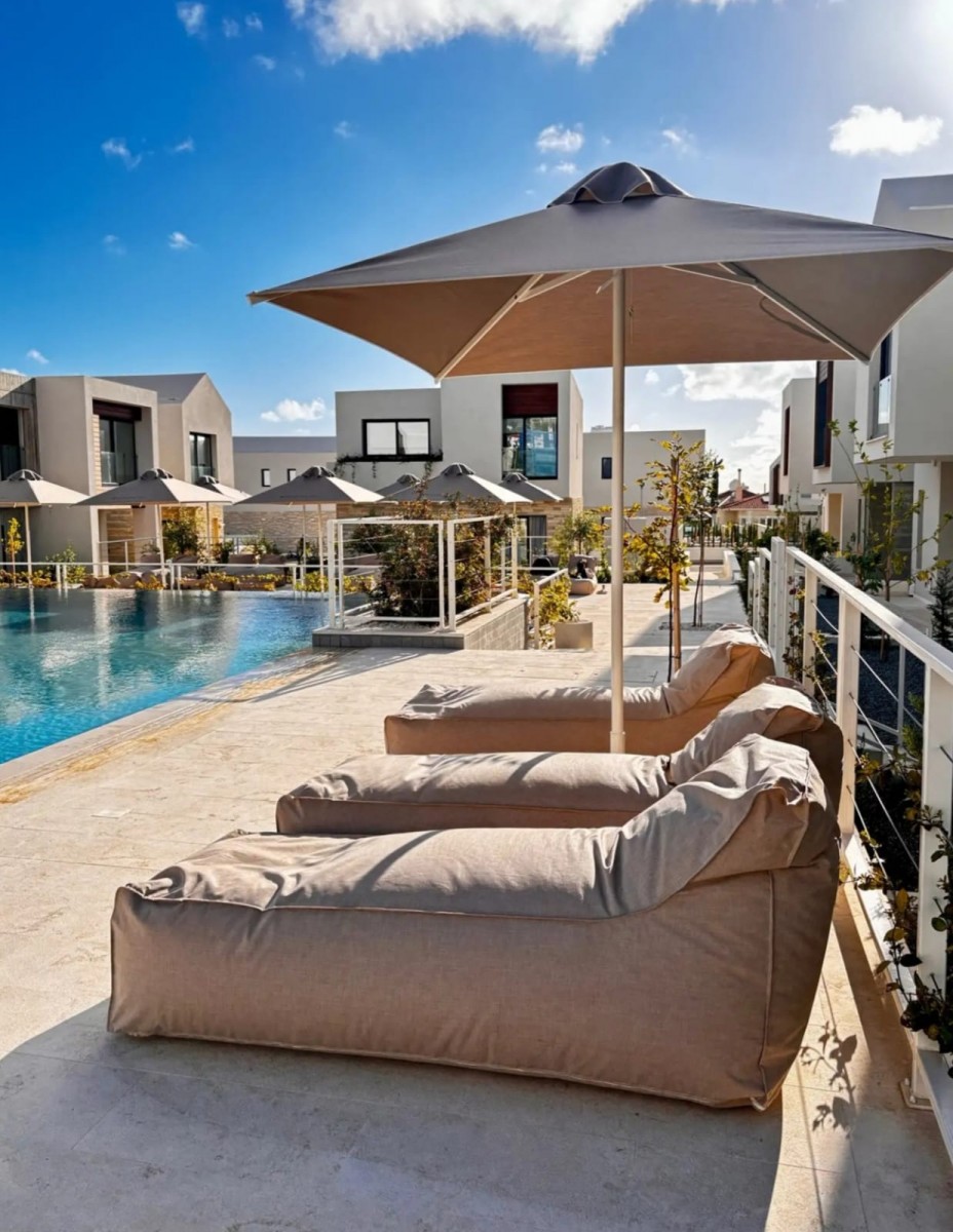 Detached Villa For Rent  in  Emba