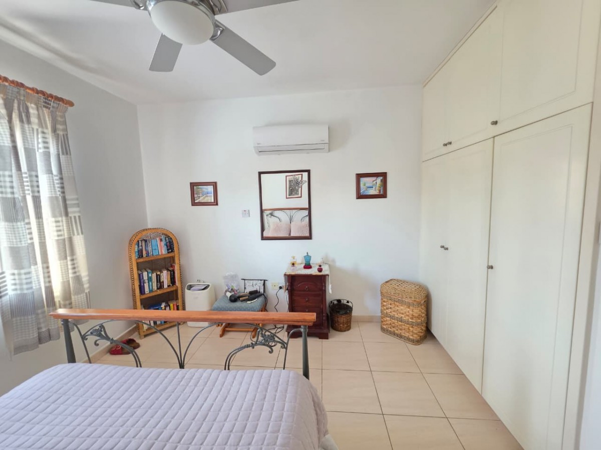 Town House For Sale  in  Kato Paphos - Universal