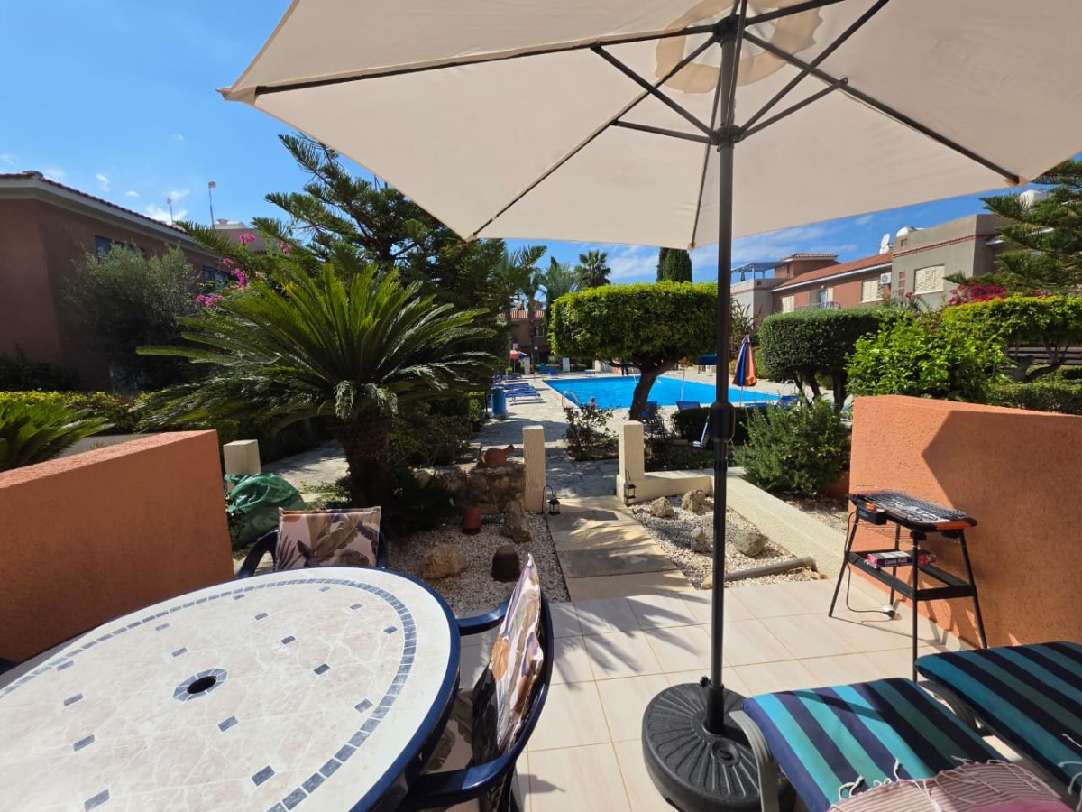 Town House For Sale  in  Kato Paphos - Universal