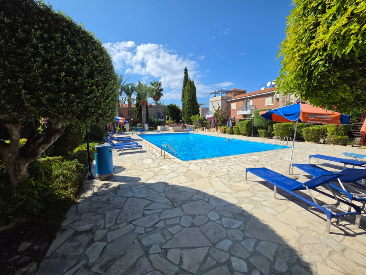 Town House For Sale  in  Kato Paphos - Universal