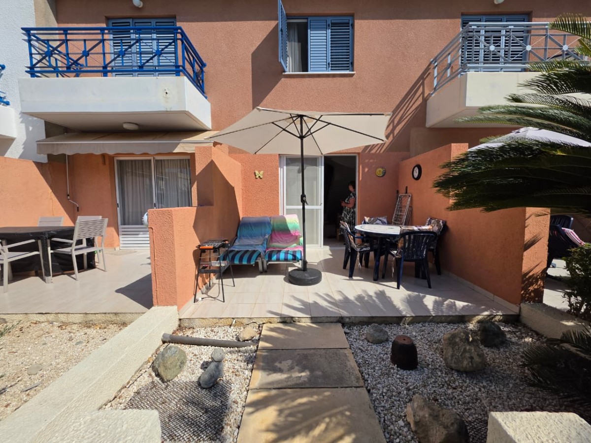 Town House For Sale  in  Kato Paphos - Universal