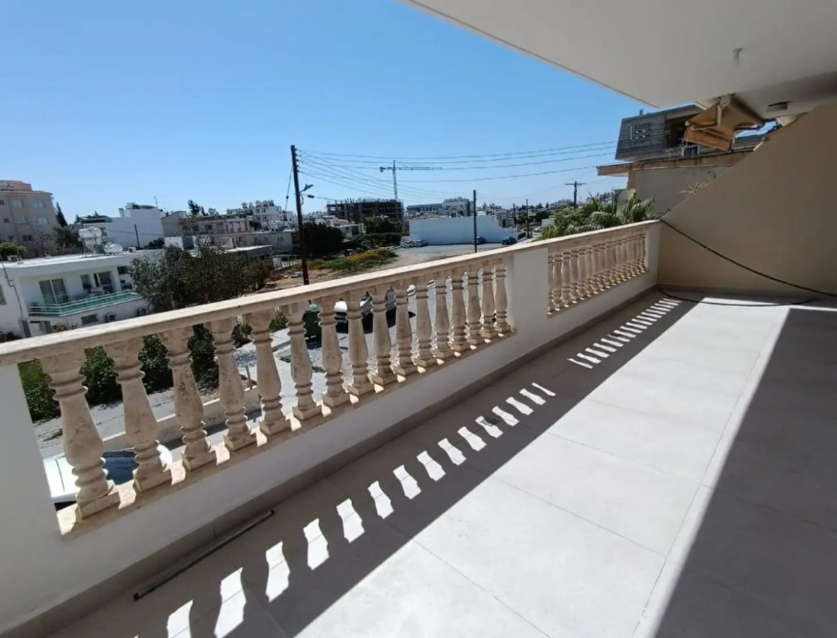 Paphos Town, Paphos Apartment For Rent | DT5475