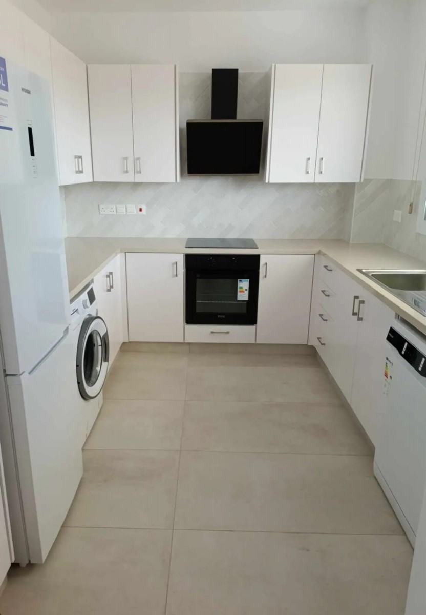 Apartment For Rent  in  Paphos Town