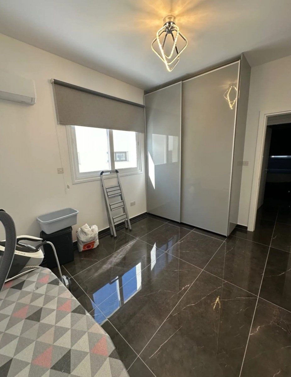 Apartment For Rent  in  Kato Paphos - Universal