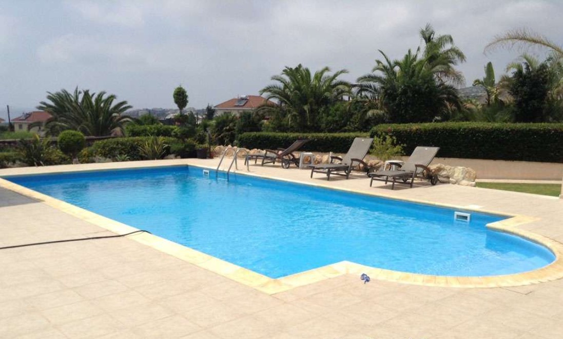 Detached Villa For Rent  in  Peyia - Sea Caves