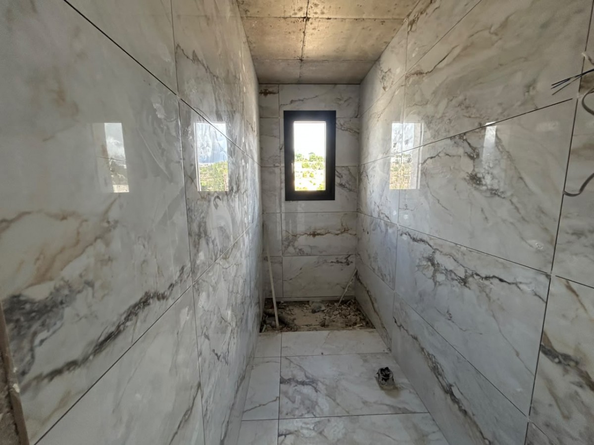 Apartment For Sale  in  Geroskipou