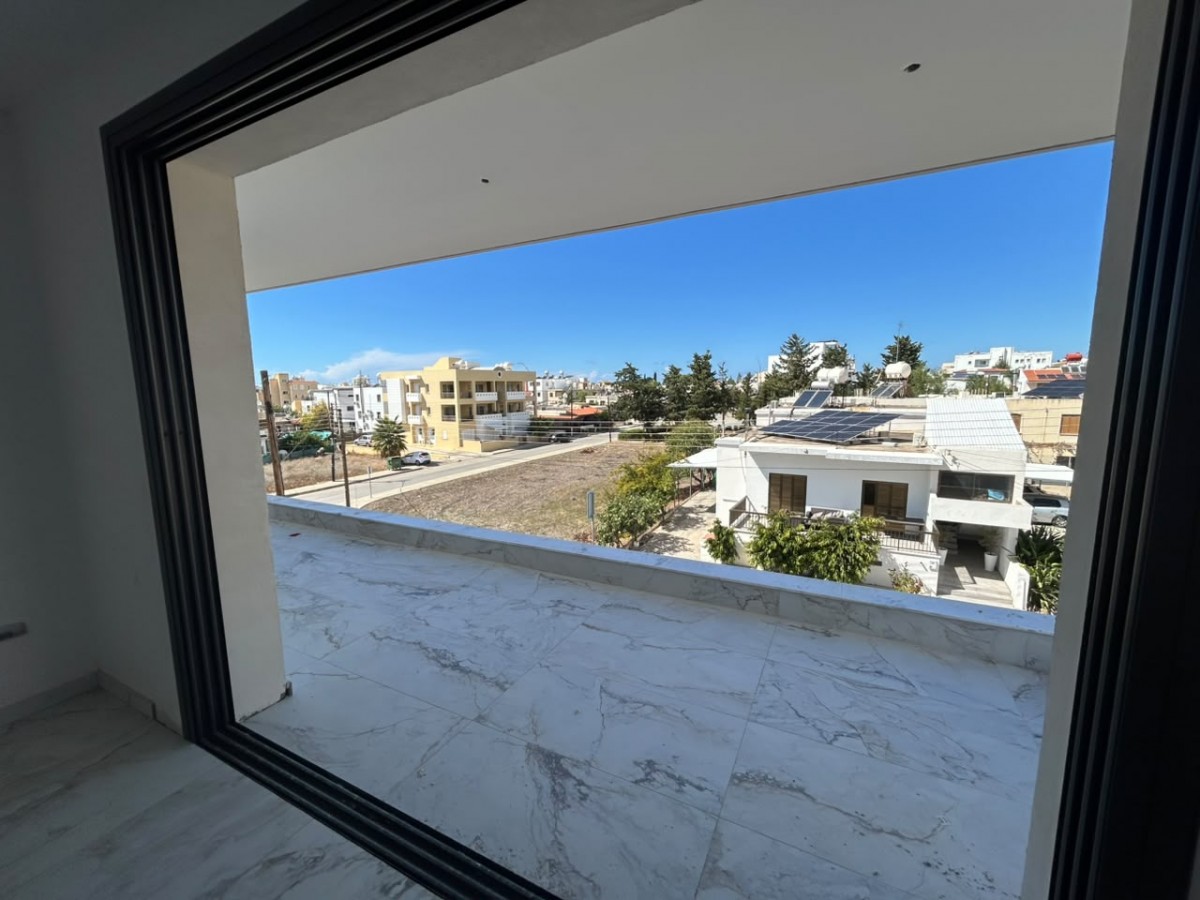 Apartment For Sale  in  Geroskipou
