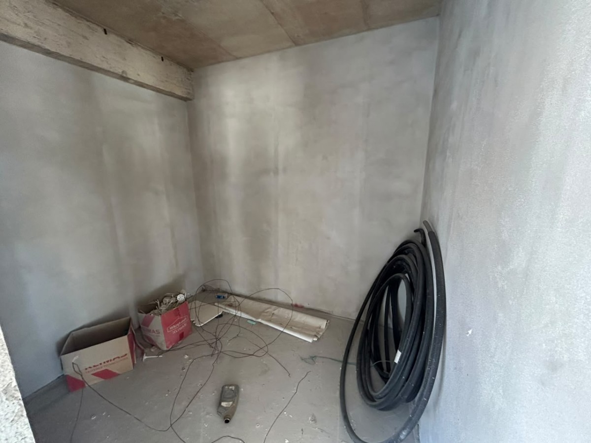Apartment For Sale  in  Geroskipou