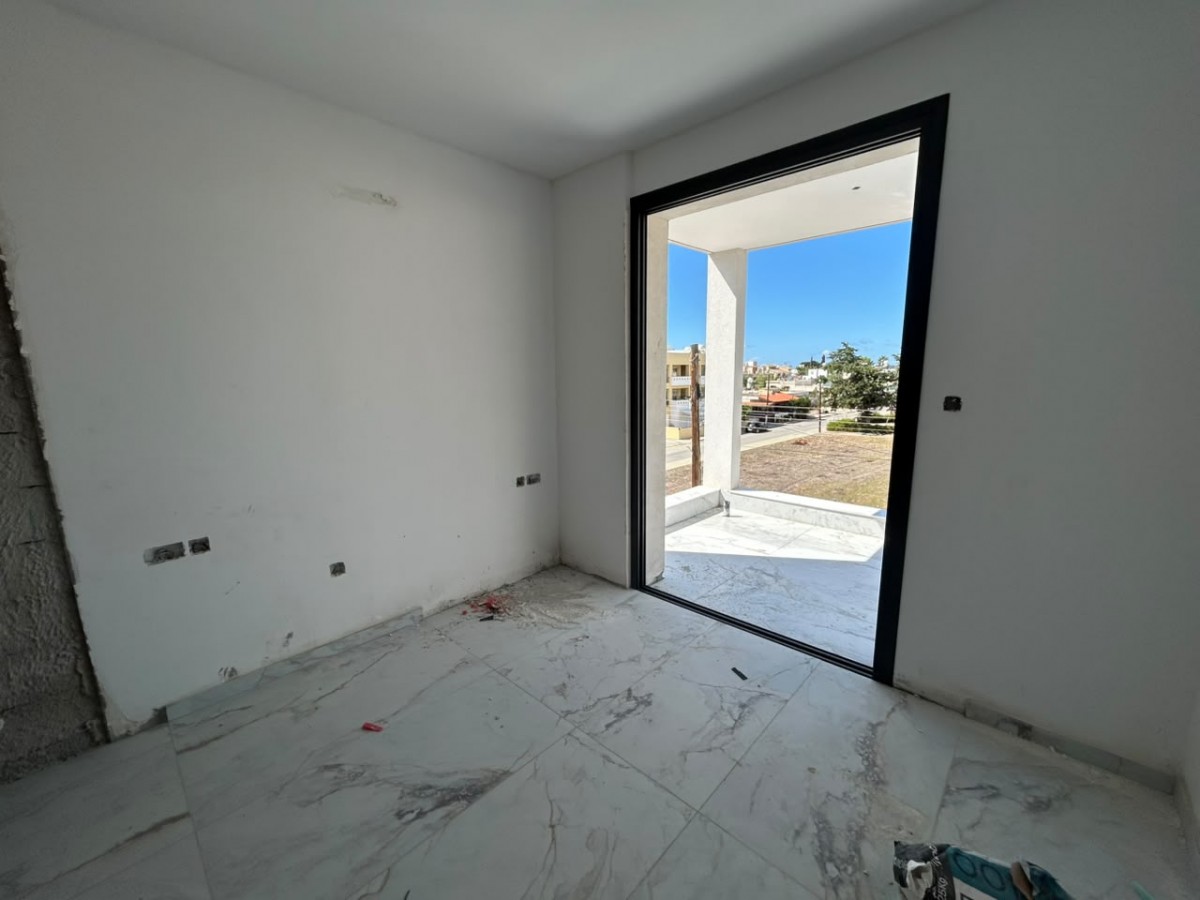 Apartment For Sale  in  Geroskipou