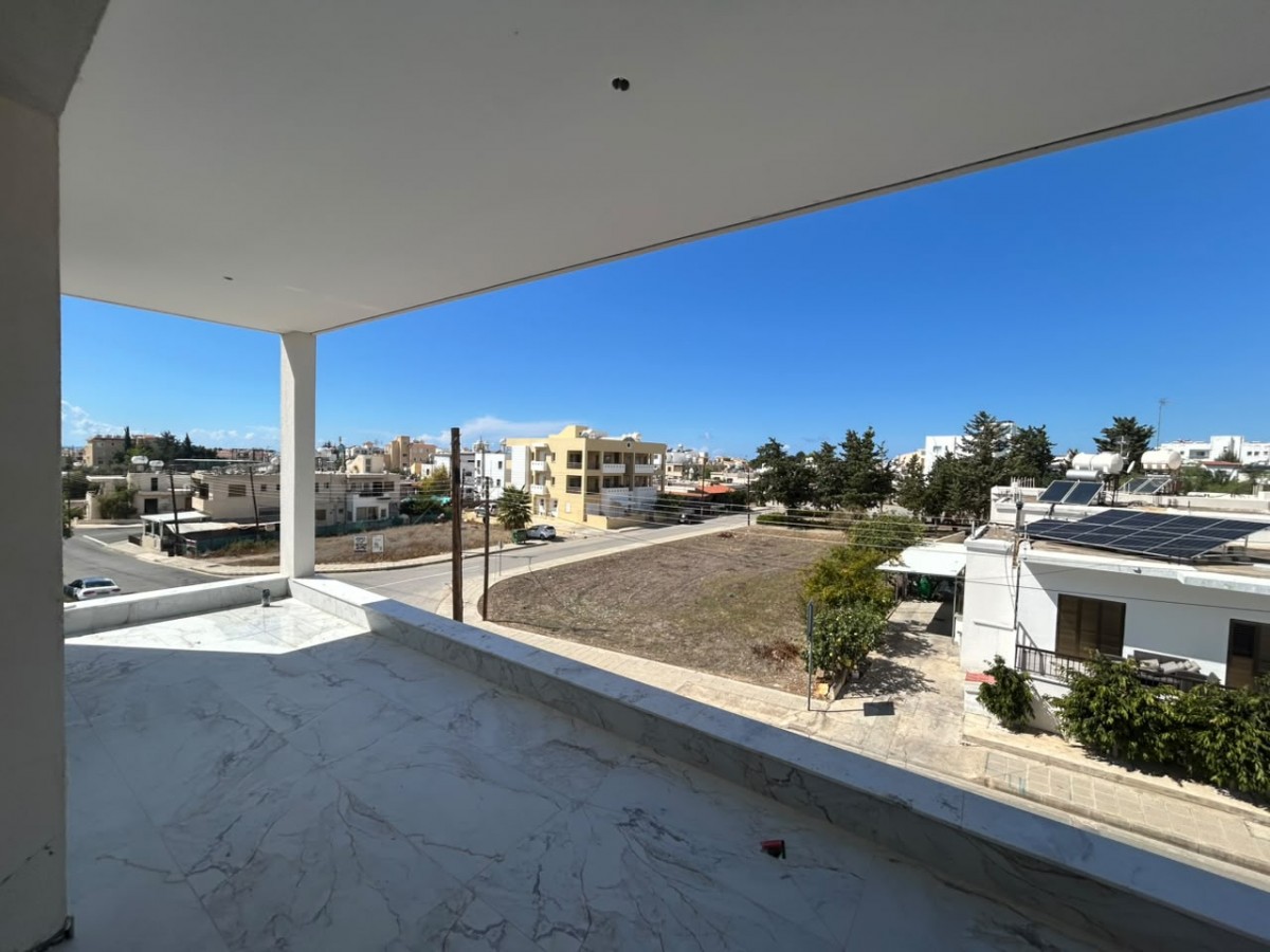 Apartment For Sale  in  Geroskipou