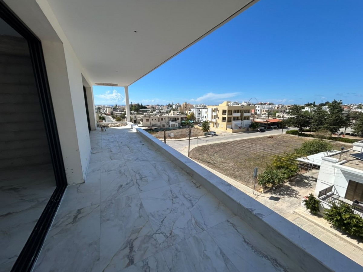 Apartment For Sale  in  Geroskipou