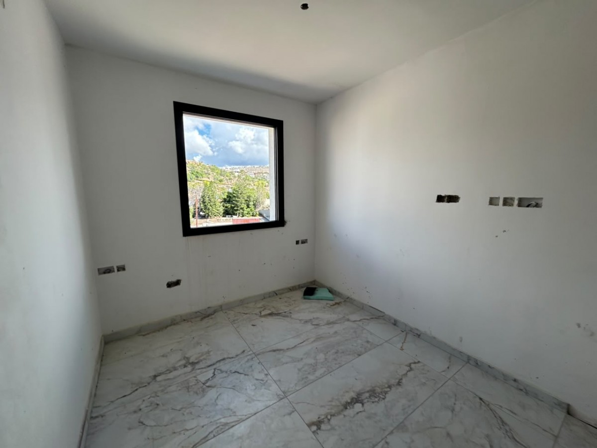 Apartment For Sale  in  Geroskipou