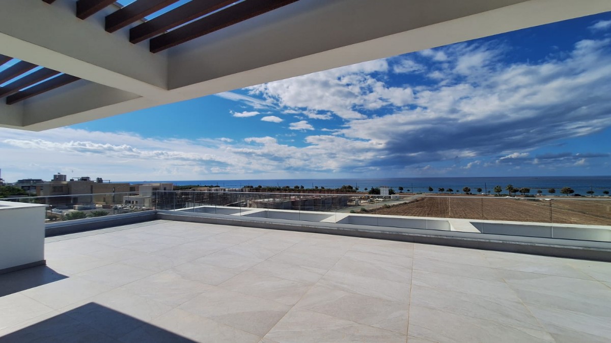 Detached Villa For Sale  in  Geroskipou
