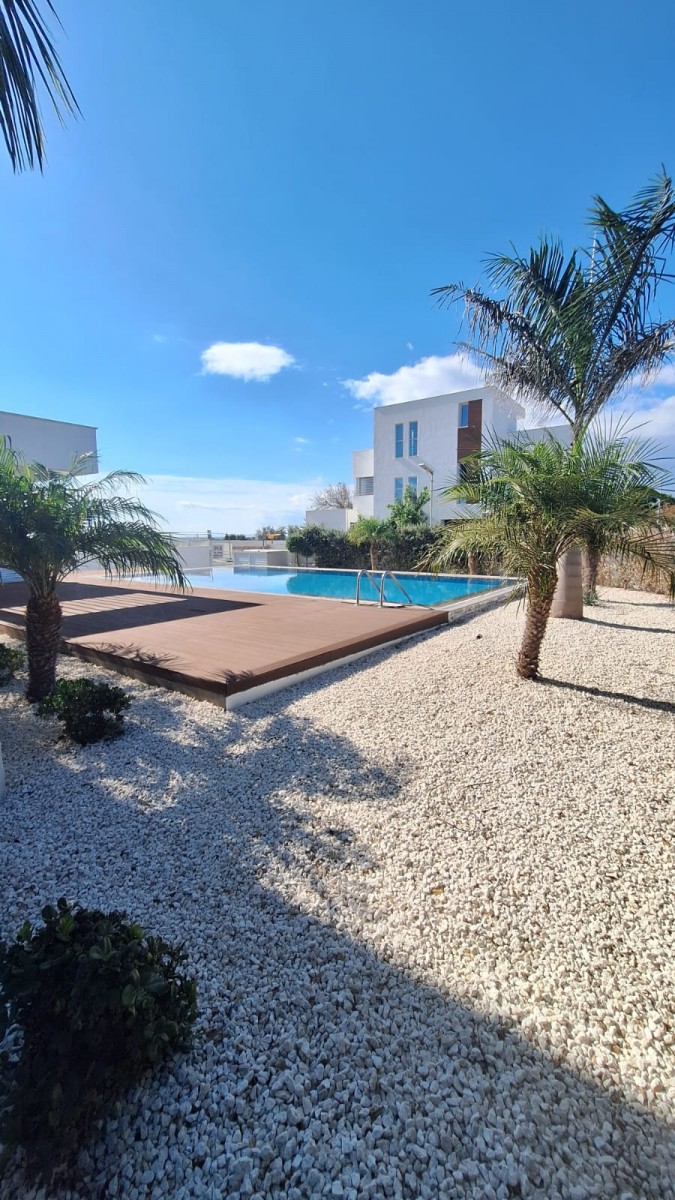 Detached Villa For Sale  in  Geroskipou