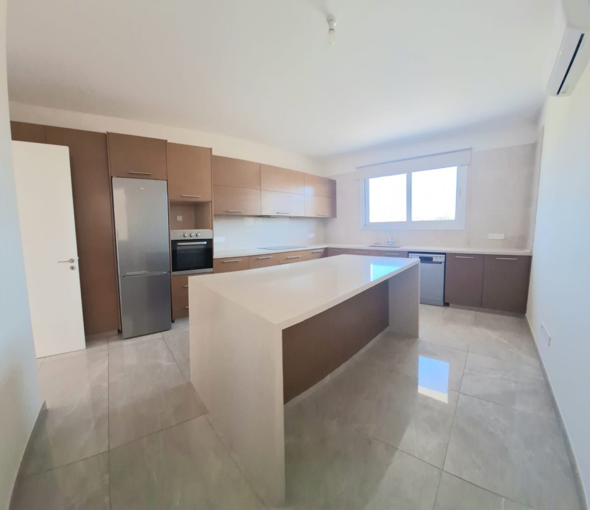 Detached Villa For Sale  in  Geroskipou