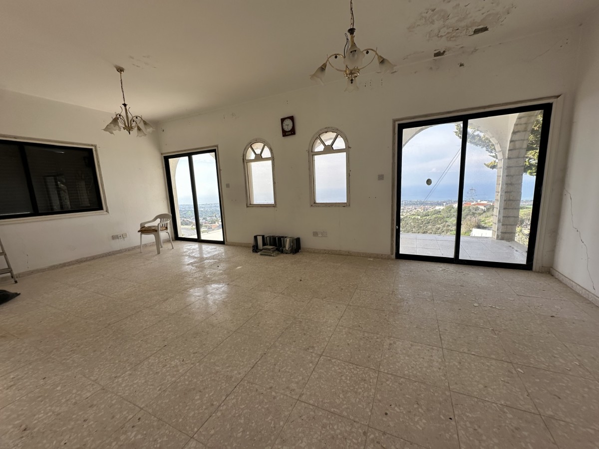 Detached Villa For Sale  in  Select Location