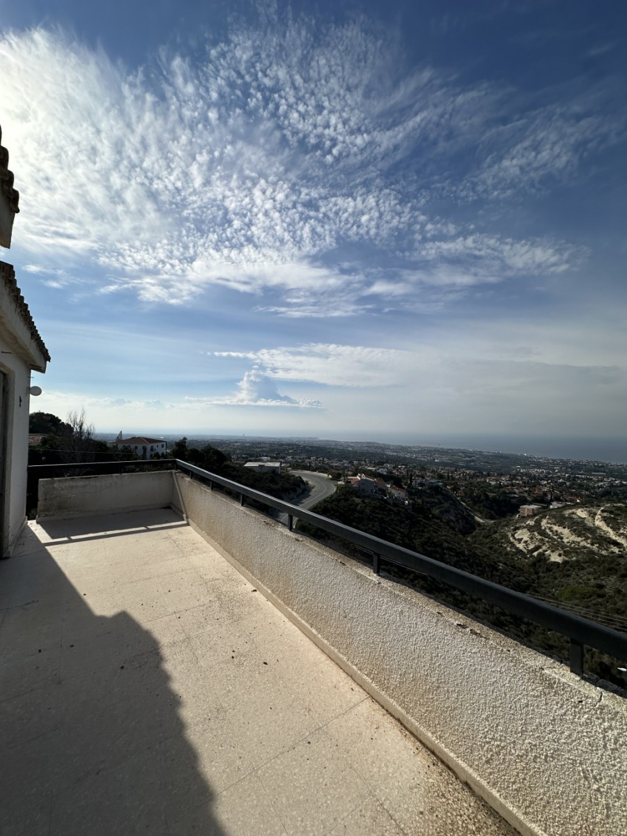 Detached Villa For Sale  in  Select Location