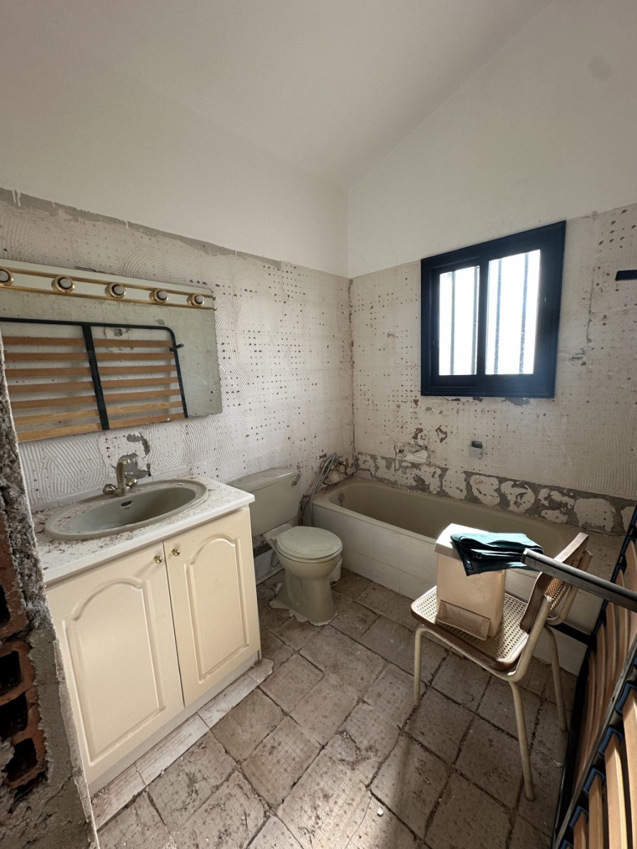 Detached Villa For Sale  in  Select Location