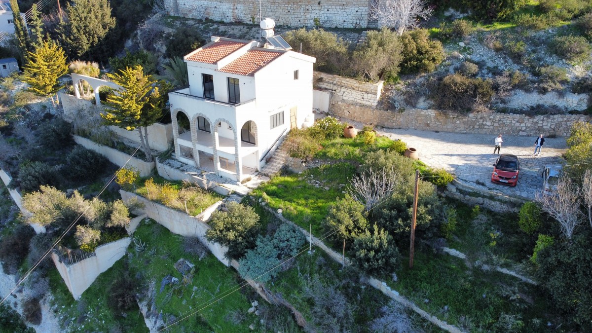 Tala, Paphos Detached Villa For Sale | DT5512