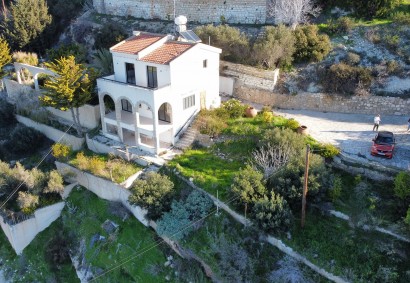 Tala, Paphos Detached Villa For Sale | DT5512