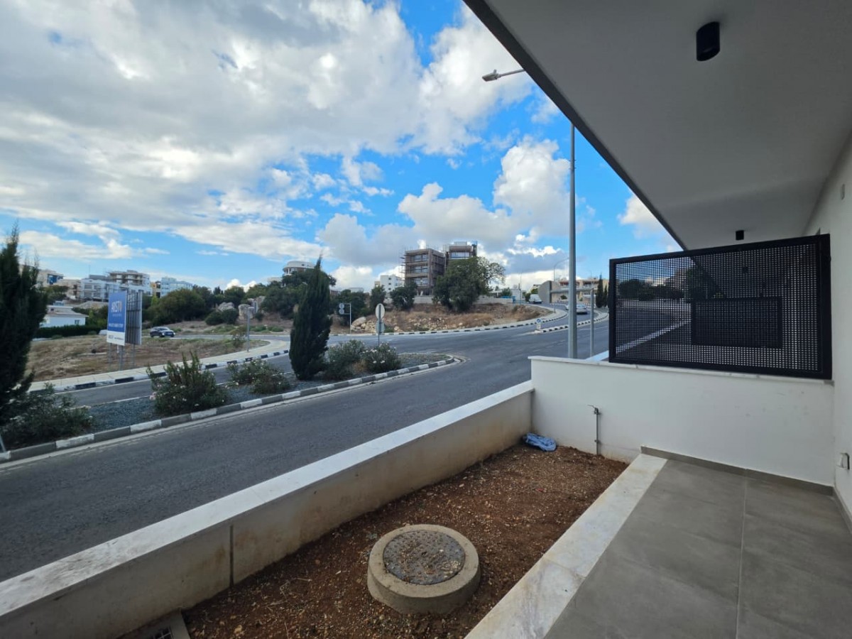 Ground Floor Apartment For Rent  in  Paphos Town