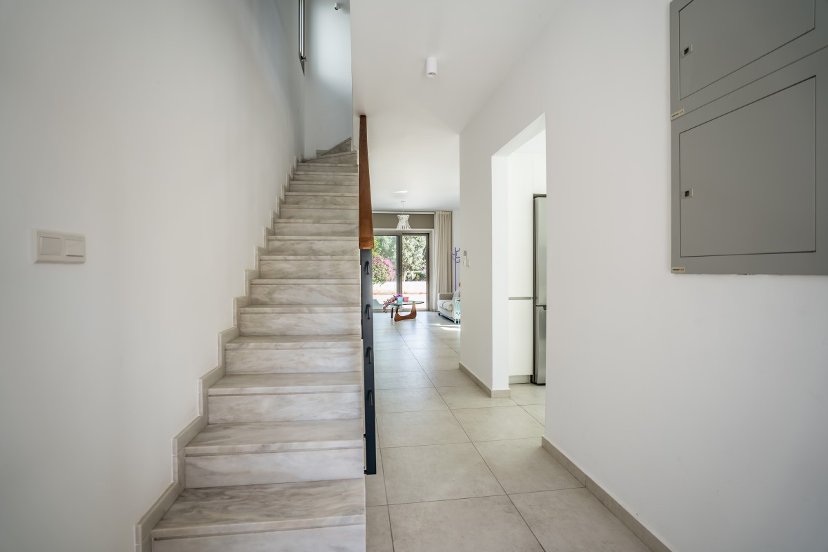 Detached Villa For Sale  in  Koloni