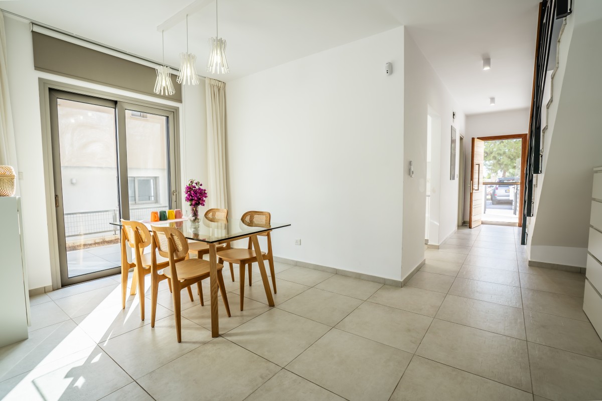 Detached Villa For Sale  in  Koloni