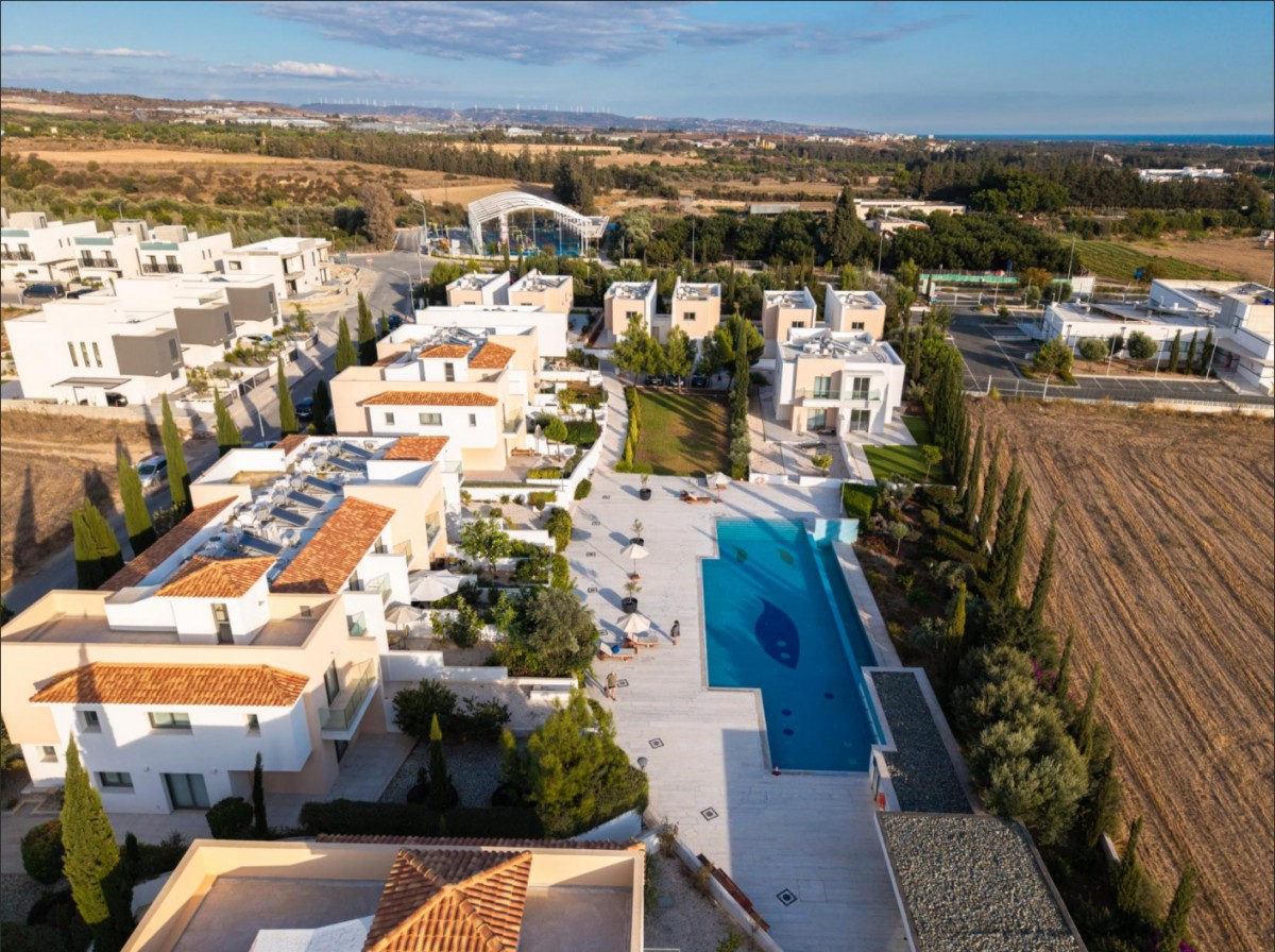Detached Villa For Sale  in  Koloni