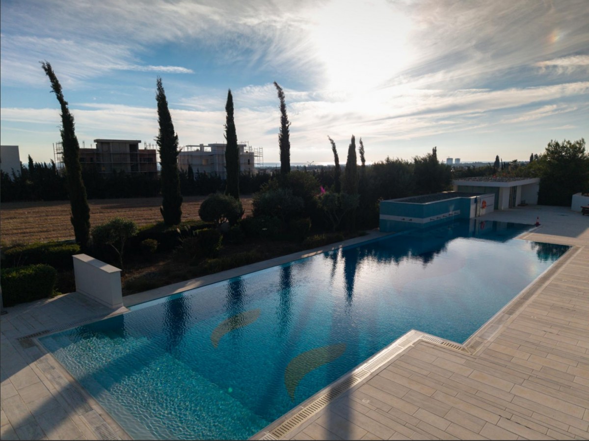 Detached Villa For Sale  in  Koloni