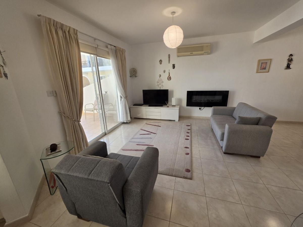 Apartment in Ayios Theodoros - Image 4