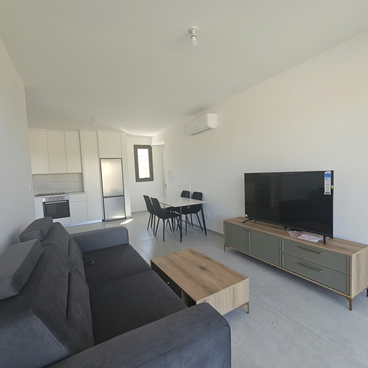 Apartment Rented  in  Paphos Town
