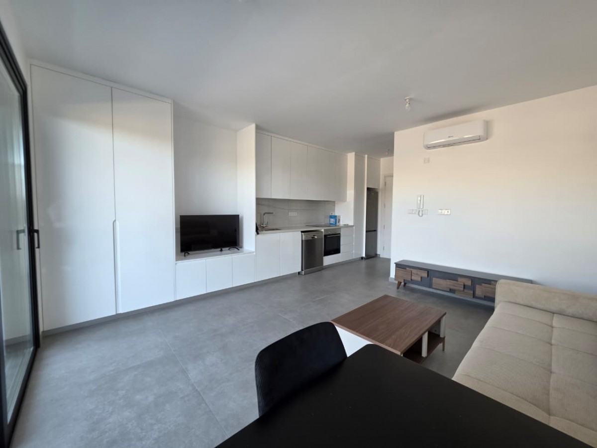 Ground Floor Apartment For Rent  in  Paphos Town