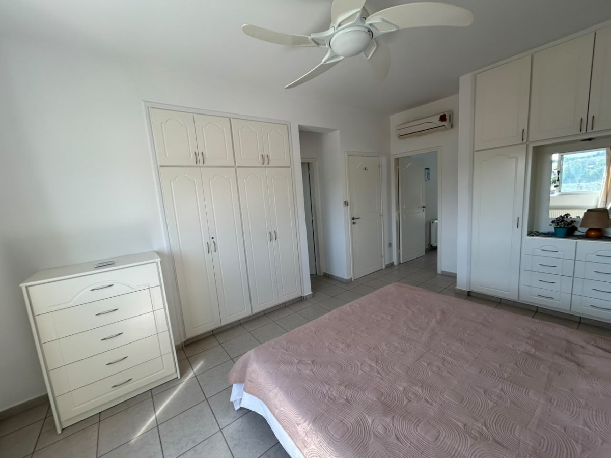 Detached Villa For Sale  in  Anavargos