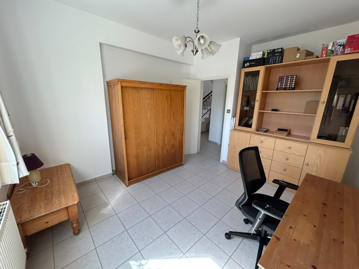 Detached Villa For Sale  in  Anavargos