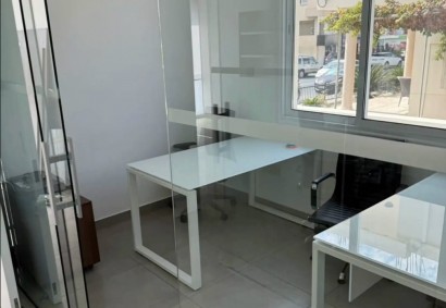 Paphos Town, Paphos Office  For Rent | DT5602