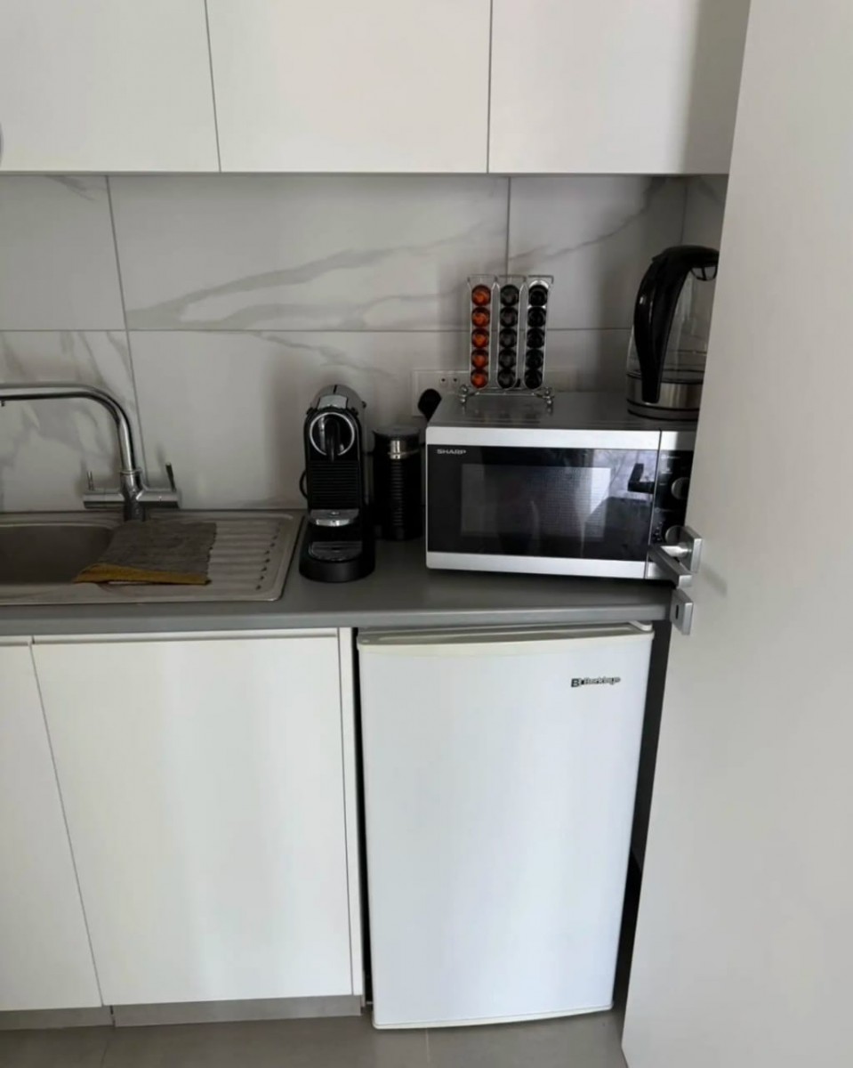 Office  For Rent  in  Anavargos