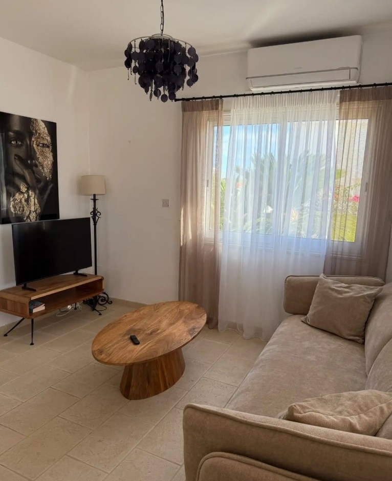 Detached Villa For Rent  in  Chlorakas