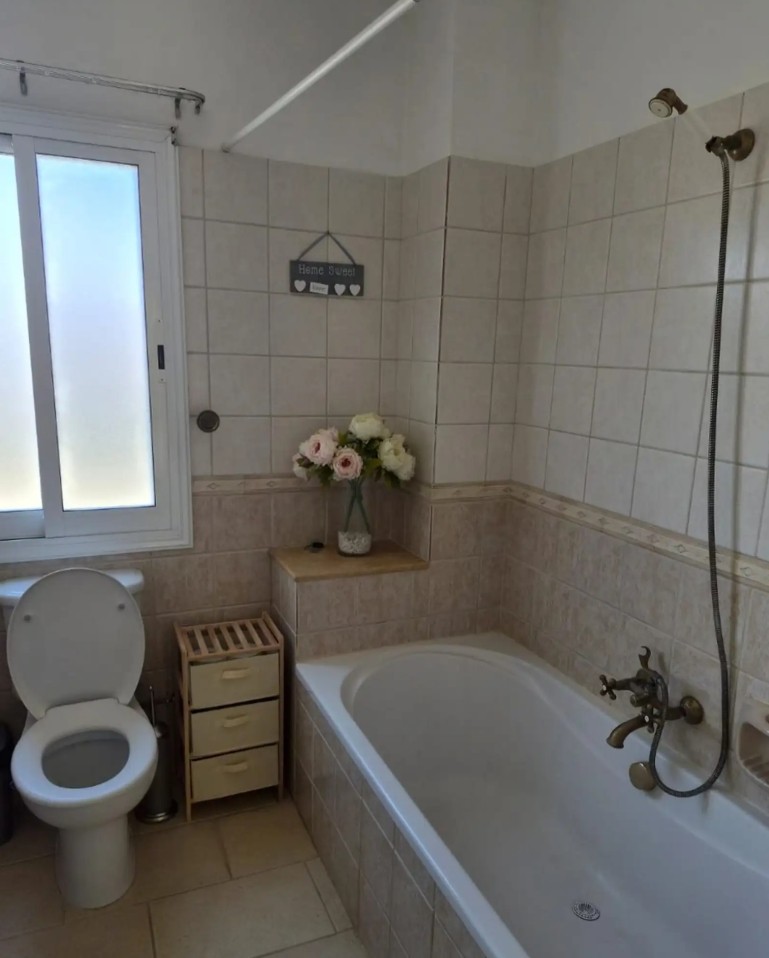Detached Villa For Rent  in  Chlorakas