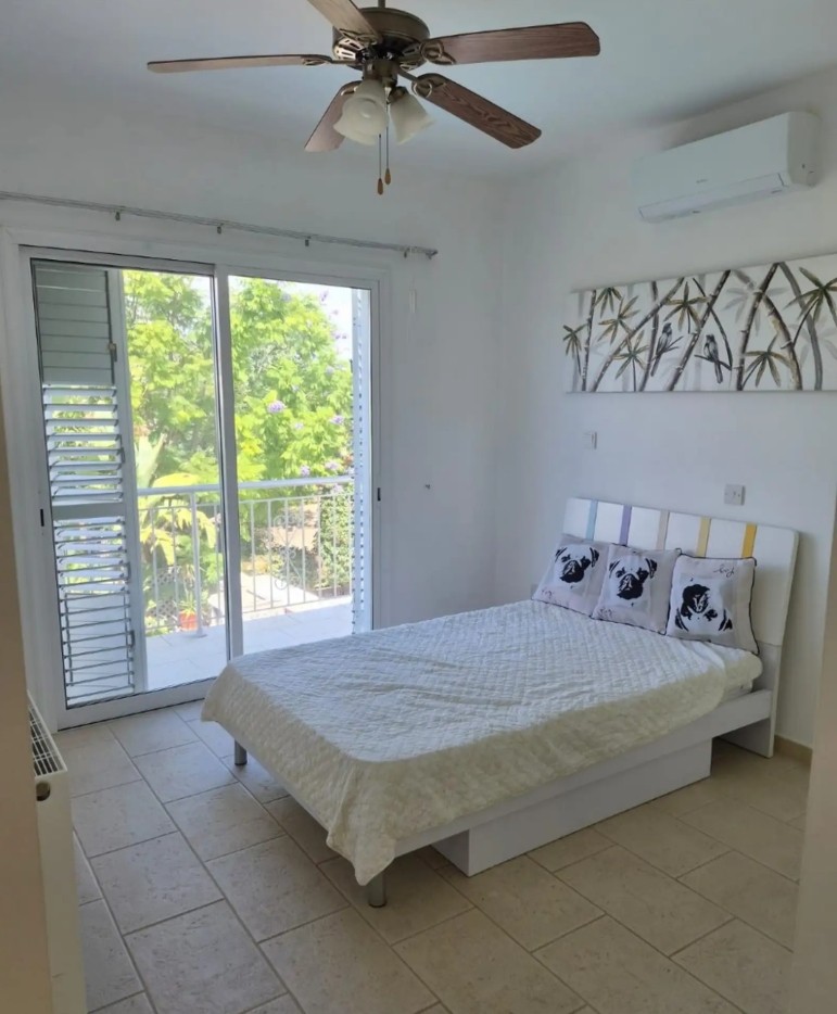 Detached Villa For Rent  in  Chlorakas