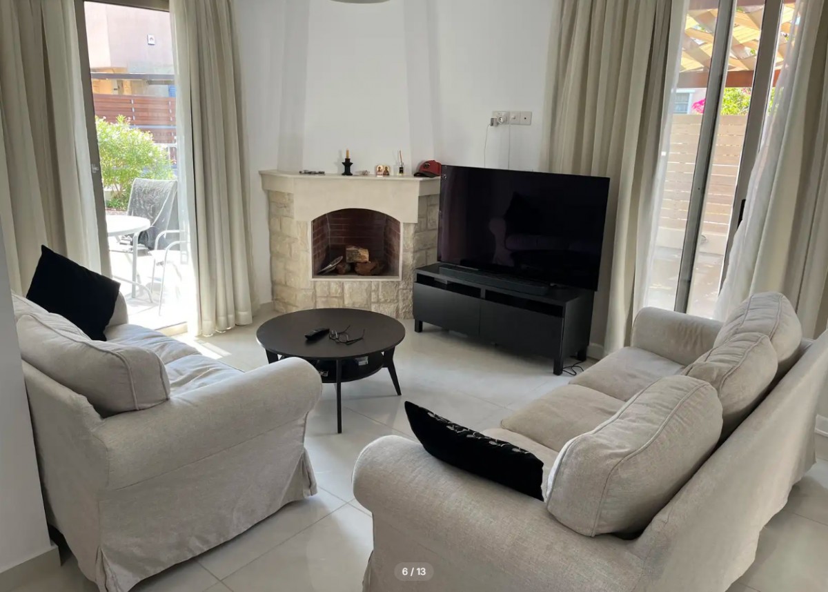 Detached Villa For Sale  in  Kato Paphos - Universal