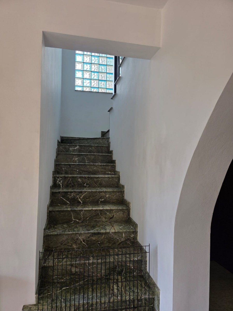 Detached Villa For Rent  in  Peyia