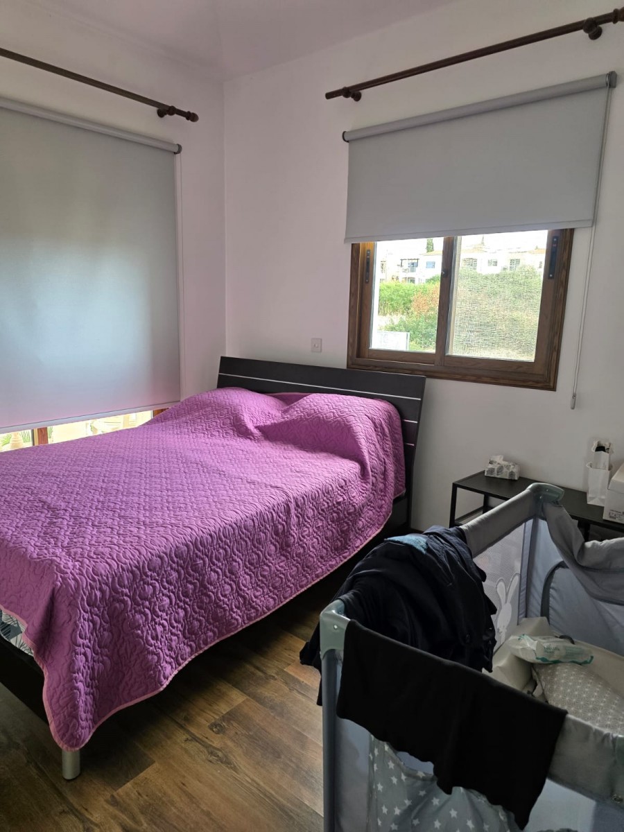 Detached Villa For Rent  in  Peyia