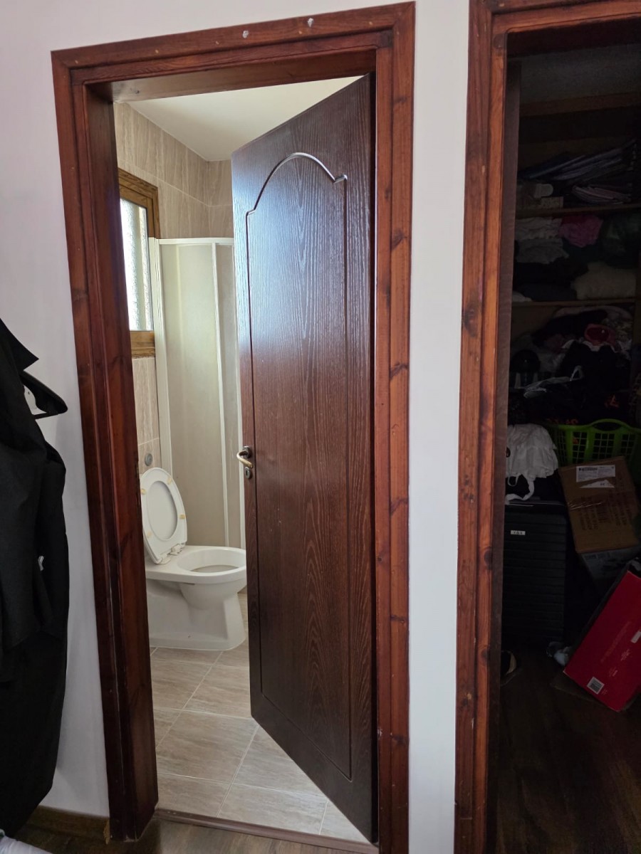 Detached Villa For Rent  in  Peyia