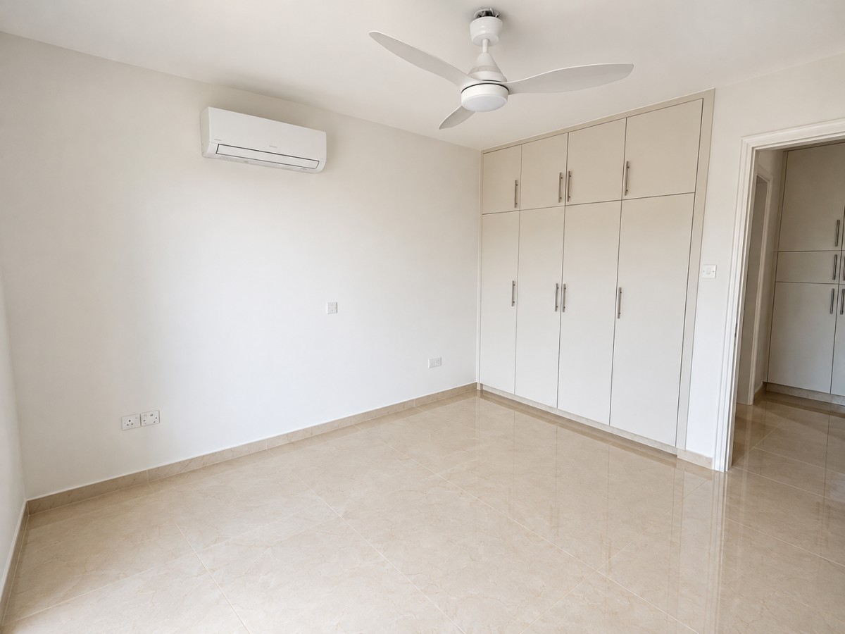 Apartment For Sale  in  Peyia